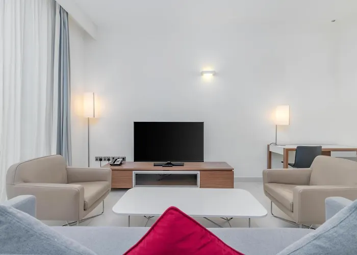 Adagio Abu Dhabi Al Bustan