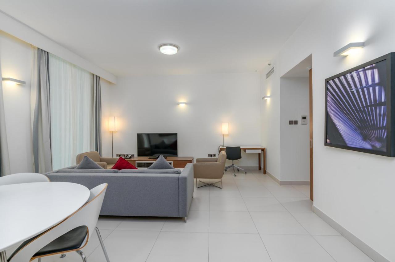 Adagio Al Bustan Apart-hotel 4*