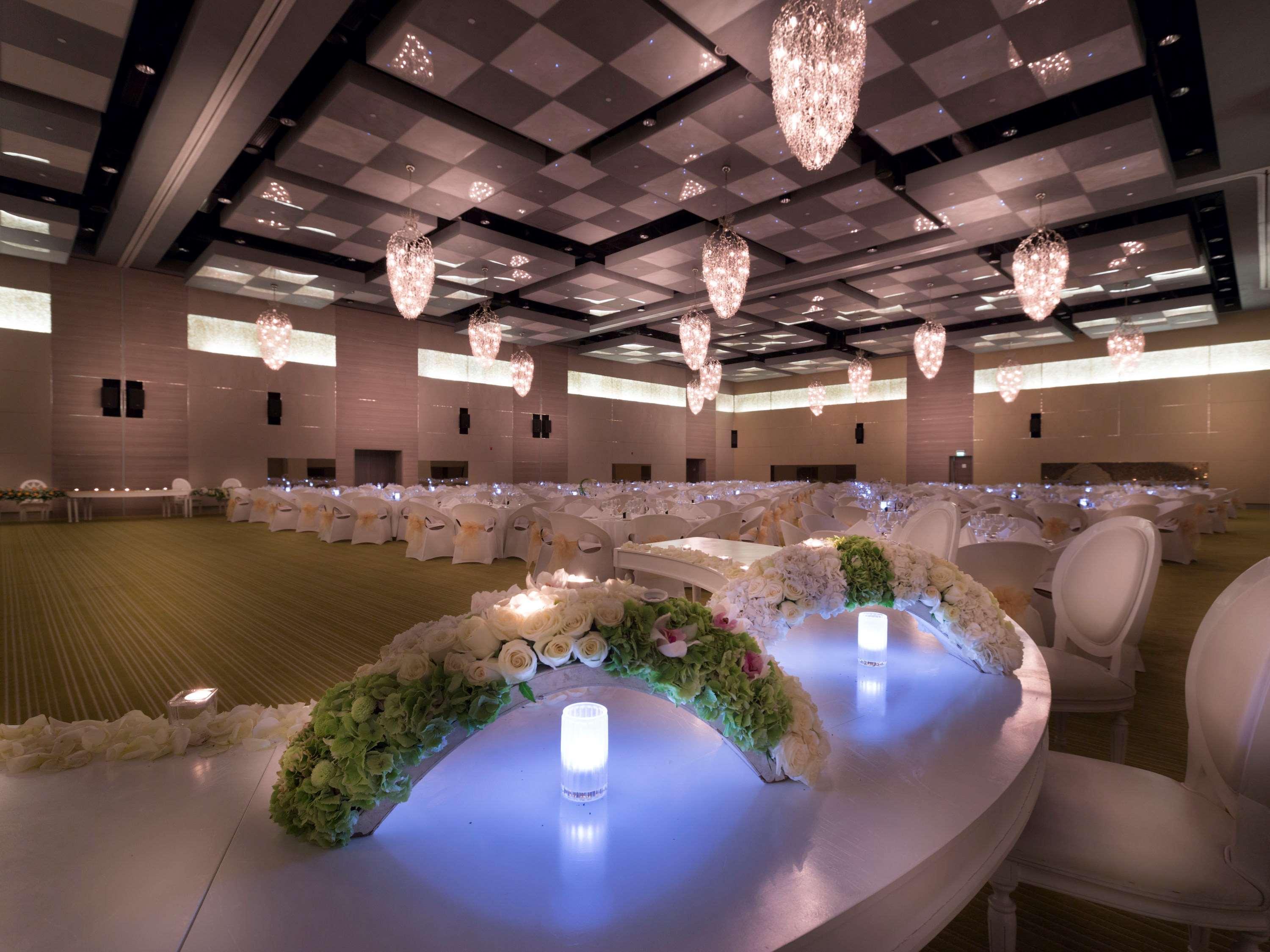 Adagio Al Bustan Abu Dhabi